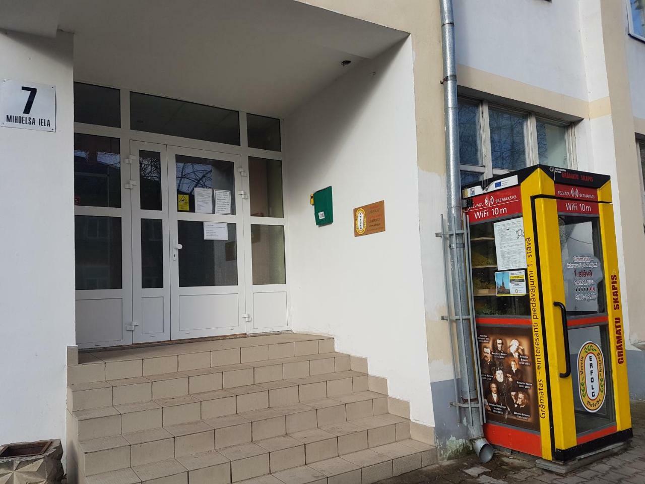 Apartament Erfolg 11 Daugavpils Exterior foto
